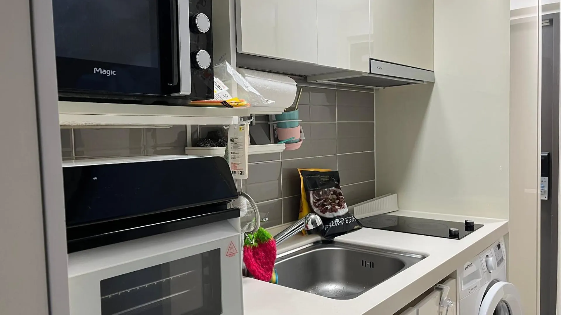 Appartement Monthly 40 Percent Off! Gangnam Central View Golden Single House Séoul