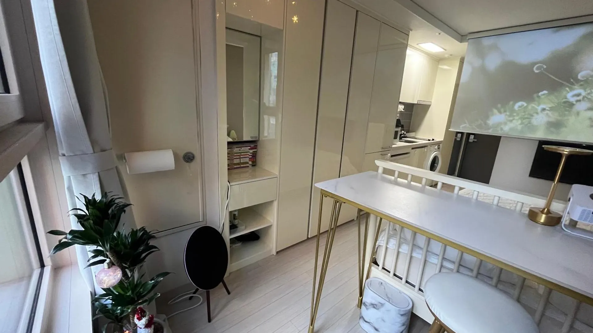 Apartman Monthly 40 Percent Off! Gangnam Central View Golden Single House Szöul Dél-Korea